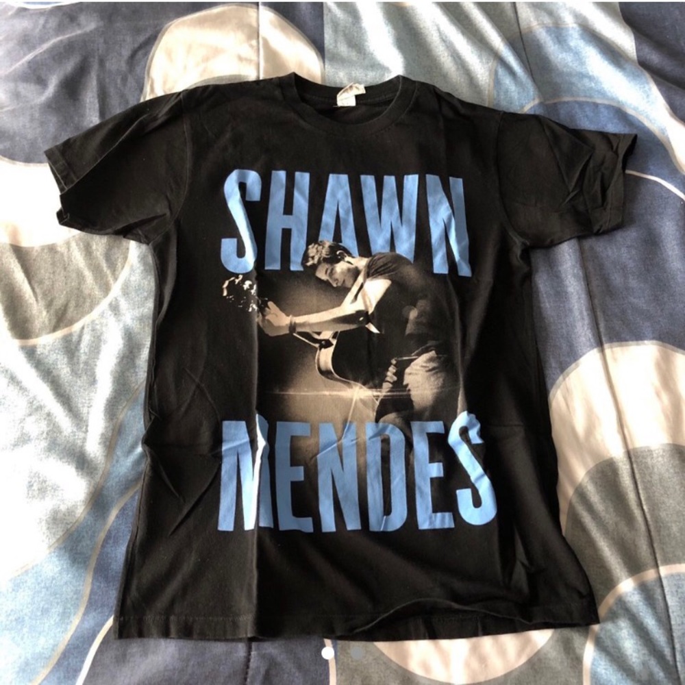 Shawn Mendes tshirt